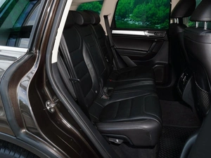 Внедорожник Volkswagen Touareg 2015 года, 2998000 рублей, Тверь