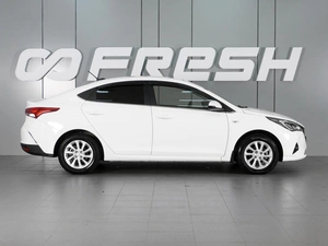 Седан Hyundai Solaris 2021 года, 1620000 рублей, Красный Пахарь