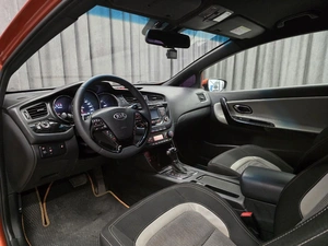 Хетчбэк Kia Ceed 2013 года, 1069000 рублей, Красноярск