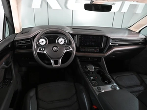 Внедорожник Volkswagen Touareg 2019 года, 4349000 рублей, Аксай