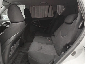 Внедорожник Toyota RAV4 2010 года, 1335000 рублей, Красноярск