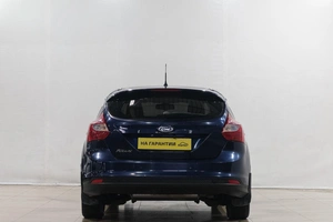 Хетчбэк Ford Focus 2012 года, 749000 рублей, Новокузнецк
