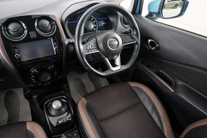 Хетчбэк Nissan Note 2016 года, 1049000 рублей, Красноярск