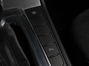 Седан Volkswagen Passat 2012 года, 944000 рублей, Воронеж