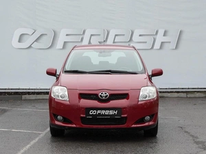 Хетчбэк Toyota Auris 2008 года, 660000 рублей, Волгоград