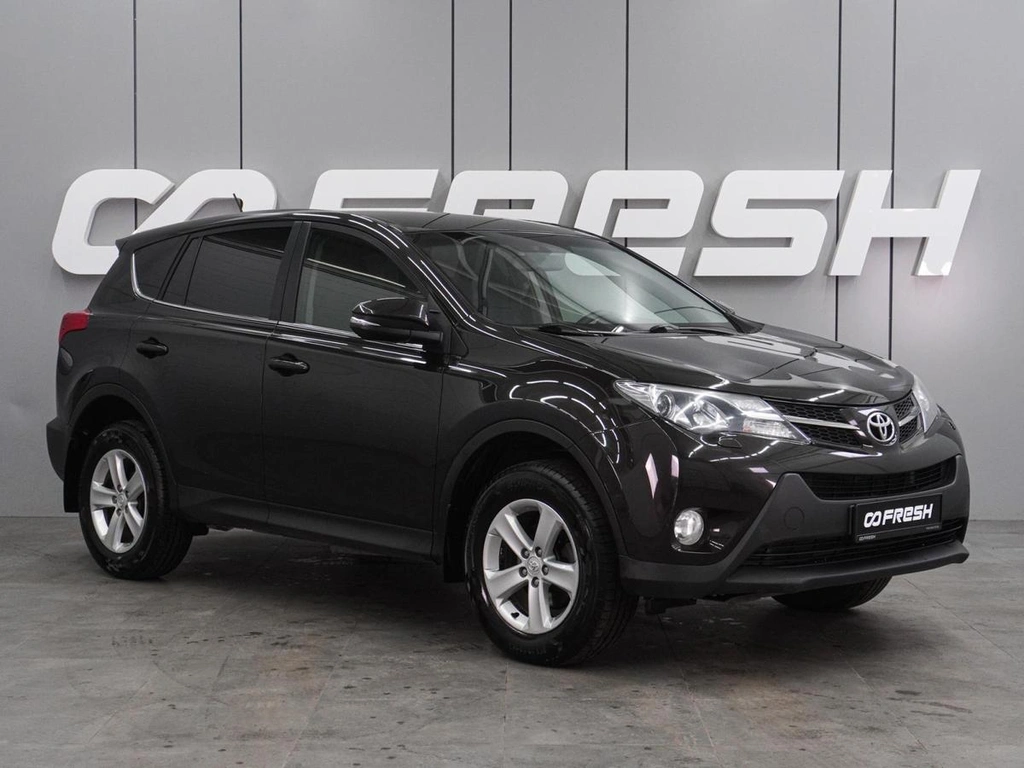 Внедорожник Toyota RAV4 2014 года, 2339000 рублей, Воронеж