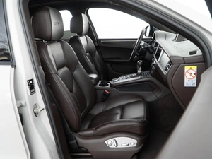 Внедорожник Porsche Macan GTS 2021 года, 5649077 рублей, Москва