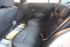 Седан Renault Fluence 2013 года, 789000 рублей, Омск