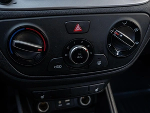 Седан Hyundai Solaris 2017 года, 1160000 рублей, Краснодар