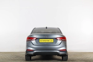 Седан Hyundai Solaris 2017 года, 1489000 рублей, Тюмень