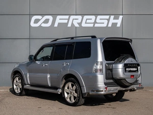 Внедорожник Mitsubishi Pajero 2011 года, 2050000 рублей, Краснодар