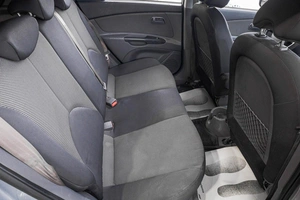 Хетчбэк Kia Rio 2010 года, 539000 рублей, Барнаул