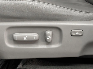Внедорожник Toyota Sequoia 2005 года, 1850000 рублей, Красноярск