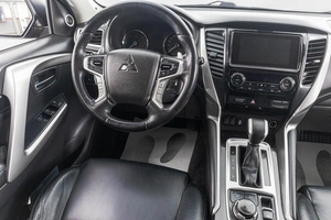Внедорожник Mitsubishi Pajero Sport 2019 года, 2989000 рублей, Барнаул