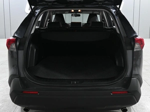 Внедорожник Toyota RAV4 2019 года, 3499000 рублей, Аксай