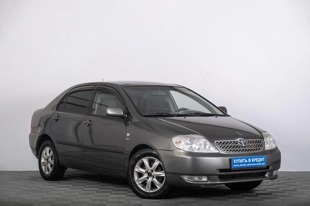 Седан Toyota Corolla 2004 года, 499000 рублей, Томск