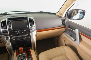 Внедорожник Toyota Land Cruiser 2014 года, 3649000 рублей, Пермь