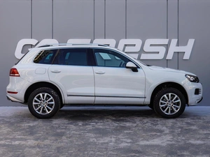 Внедорожник Volkswagen Touareg 2013 года, 2849000 рублей, Краснодар