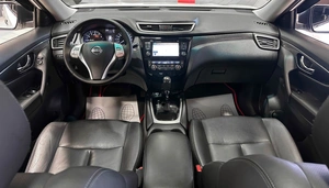 Внедорожник Nissan X-Trail 2018 года, 2430000 рублей, Красноярск