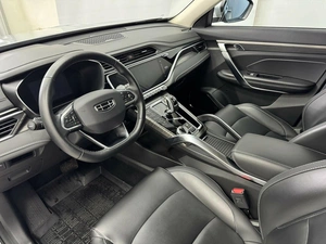 Внедорожник Geely Atlas Pro 2024 года, 2394750 рублей, Красноярск