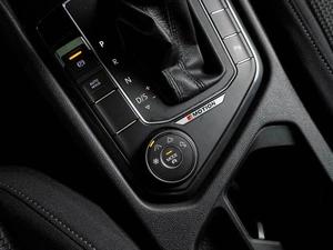 Внедорожник Volkswagen Tiguan 2019 года, 2290000 рублей, Воронеж