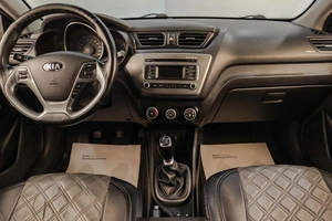 Седан Kia Rio 2016 года, 929000 рублей, Челябинск
