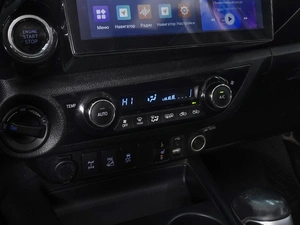 Пикап Toyota Hilux 2017 года, 3999000 рублей, Ростов-на-Дону