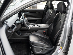 Лифтбек Changan UNI-V 2023 года, 2410000 рублей, Краснодар