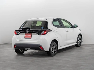 Хетчбэк Toyota Yaris 2020 года, 1230000 рублей, Красноярск