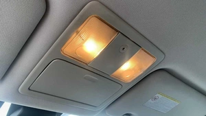 Седан Nissan Tiida 2013 года, 756000 рублей, Солонцы