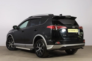 Внедорожник Toyota RAV4 2017 года, 2599000 рублей, Новосибирск