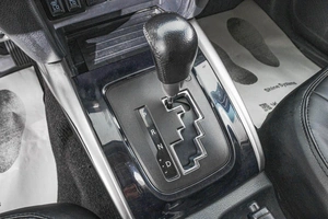 Пикап Mitsubishi L200 2016 года, 1999000 рублей, Барнаул