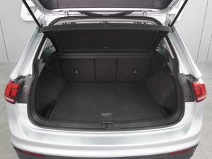 Внедорожник Volkswagen Tiguan 2019 года, 2375000 рублей, Воронеж