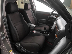 Седан Toyota Avensis 2006 года, 799000 рублей, Тюмень