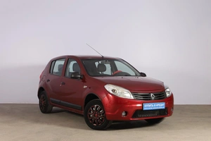 Хетчбэк Renault Sandero 2012 года, 599000 рублей, Новосибирск