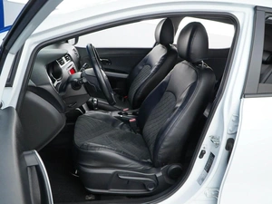 Хетчбэк Kia Ceed 2015 года, 1198444 рублей, Москва