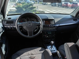 Хетчбэк Opel Astra 2007 года, 498000 рублей, Краснодар