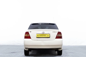 Седан Toyota Corolla 2002 года, 619000 рублей, Барнаул