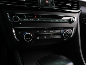 Седан Kia Optima 2017 года, 2199000 рублей, Воронеж