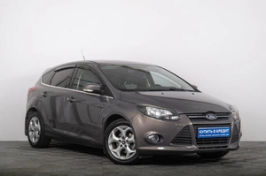 Хетчбэк Ford Focus 2013 года, 839000 рублей, Томск