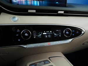 Внедорожник Genesis GV70 2021 года, 4708055 рублей, Москва