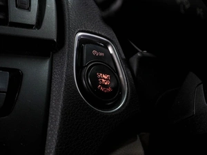 Хетчбэк BMW 1 серия 2013 года, 1272000 рублей, Воронеж