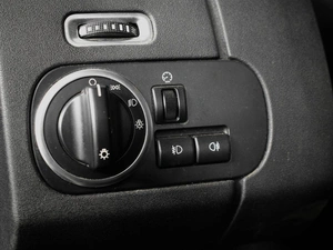 Внедорожник Land Rover Discovery 2014 года, 2296600 рублей, Казань