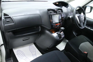 Минивэн Nissan Serena 2014 года, 1528000 рублей, Солонцы