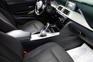 Седан BMW 3 серия 2018 года, 1589000 рублей, Сургут