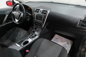 Седан Toyota Avensis 2012 года, 1529000 рублей, Новокузнецк