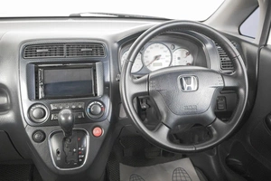 Минивэн Honda Stream 2001 года, 499000 рублей, Кемерово