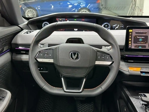 Лифтбек Changan UNI-V 2023 года, 2348400 рублей, Красноярск