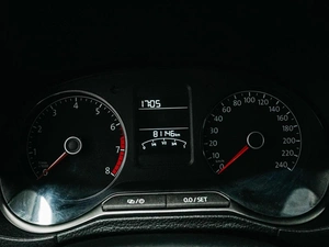 Седан Volkswagen Polo 2019 года, 1349000 рублей, Красноярск