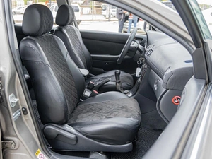 Седан Toyota Avensis 2006 года, 777000 рублей, Краснодар